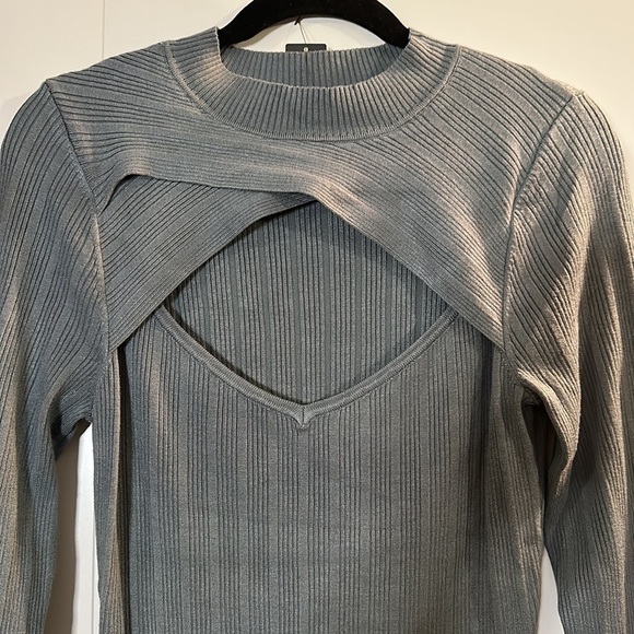 NEW RW&Co Long Sleeve Cutout Mock-Neck Blue Ribbed Stretch Knit Sweater Dress - Picture 6 of 8